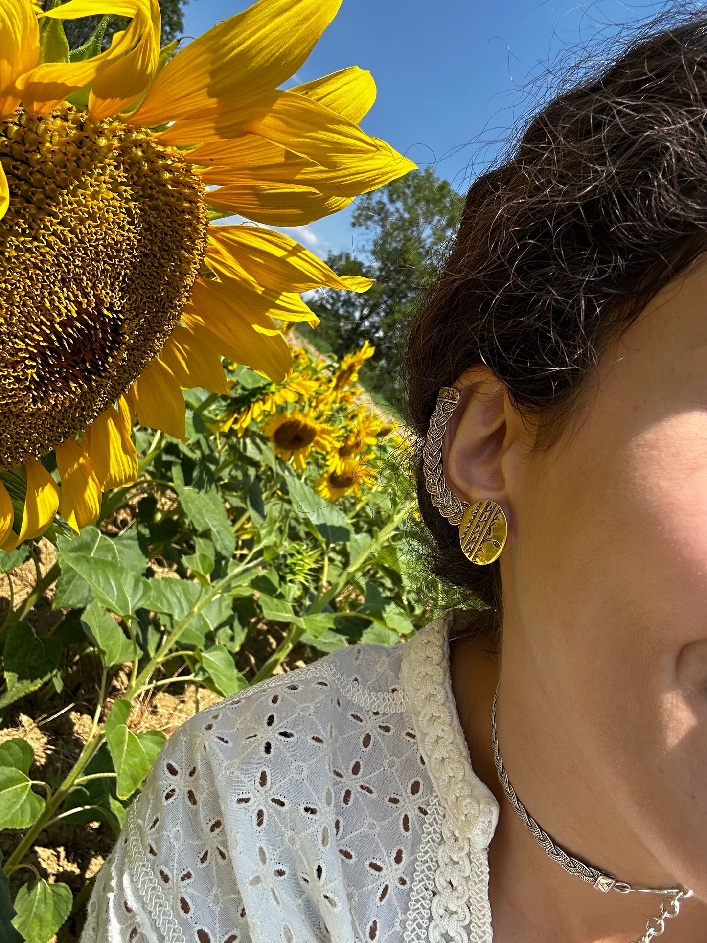 Précommande Mono Boucle d'oreille Lina